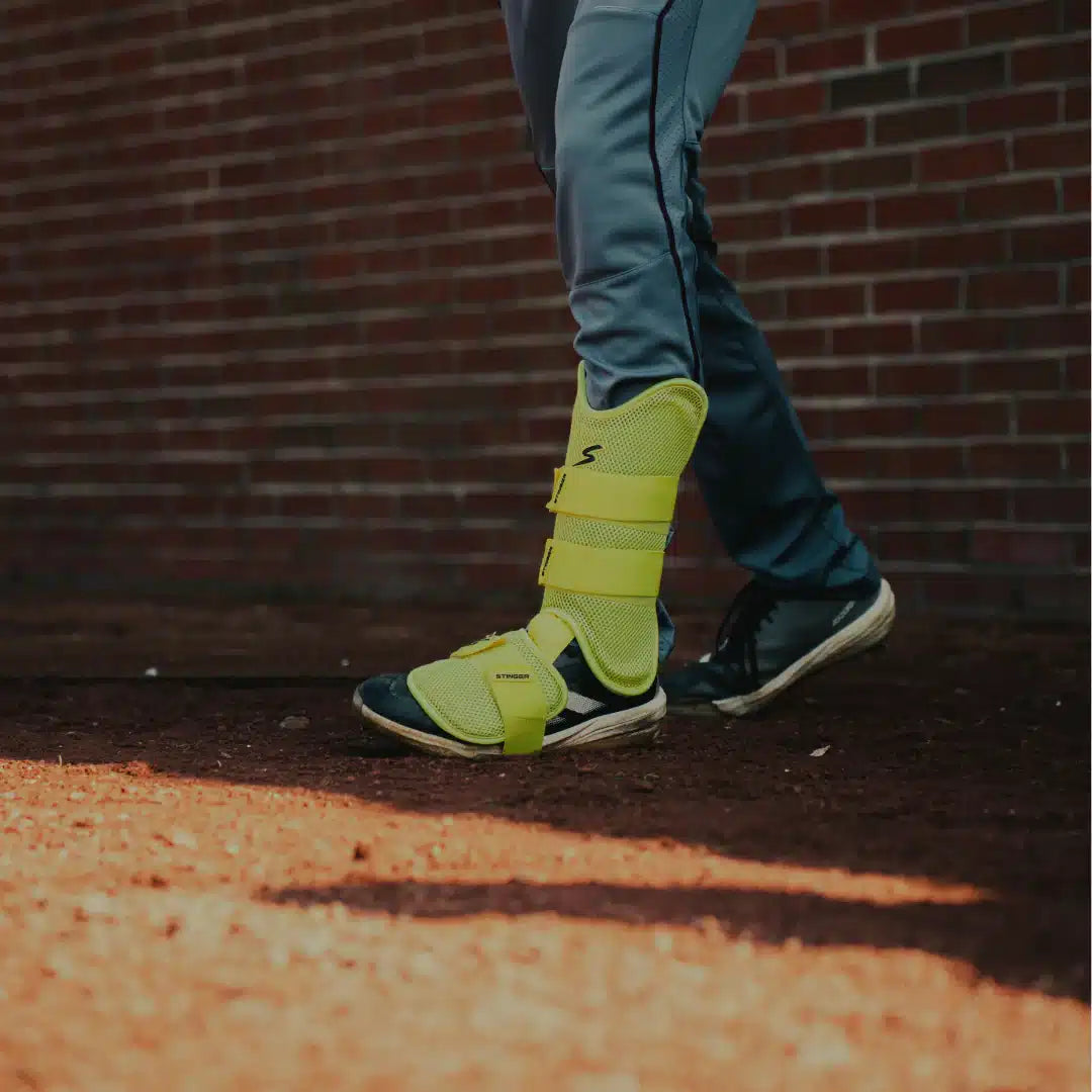 Stinger Select Leg Guard