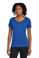 Nike Women's Dri-FIT Cotton/Poly Scoop Neck Tee. - Rush Blue