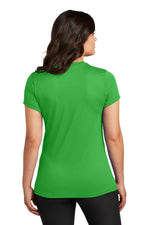 Nike Women's Swoosh Sleeve rLegend Tee - Apple Green