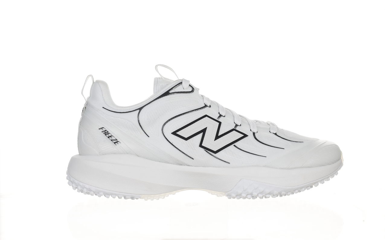 New Balance Men's FreezeLX v6 Turf