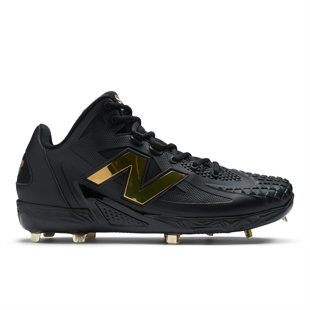 New Balance FuelCell Ohtani 1 – Black/Gold