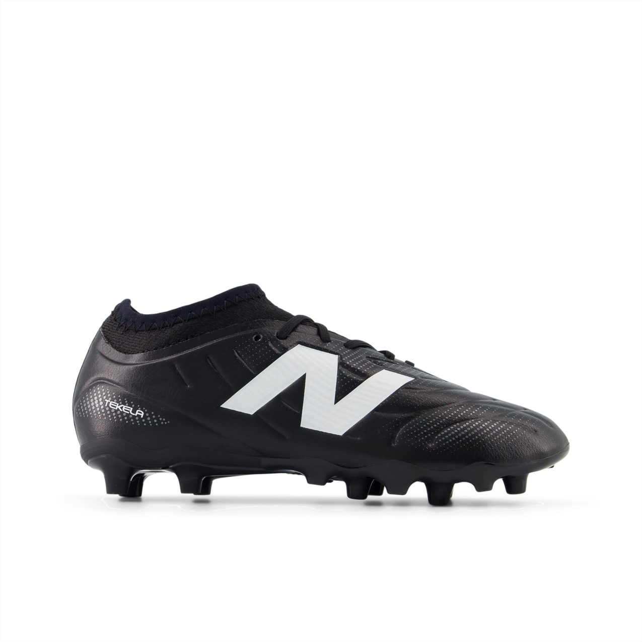 New Balance Boys' Tekela Team Low Laced Jnr FG V5