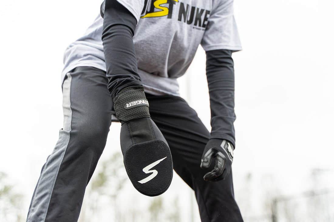 Stinger Sliding Mitt