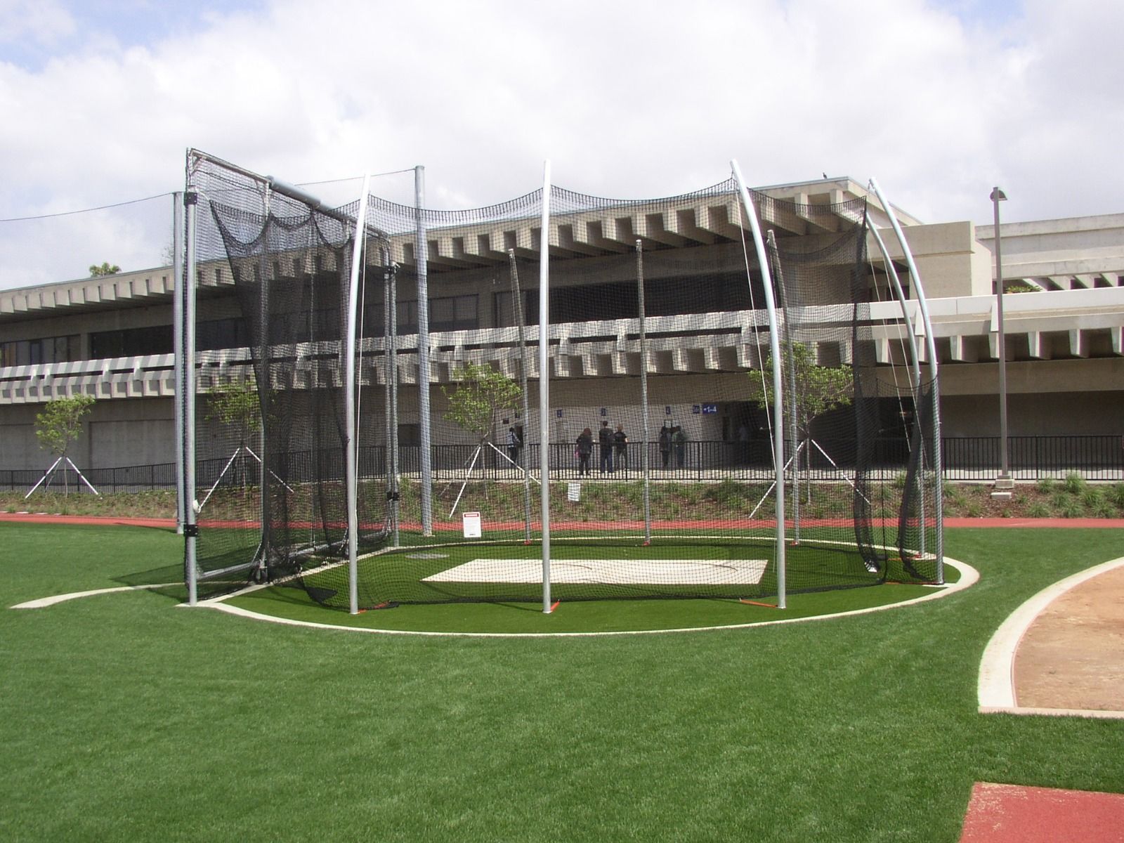 Gill NCAA Hammer/Discus Cage