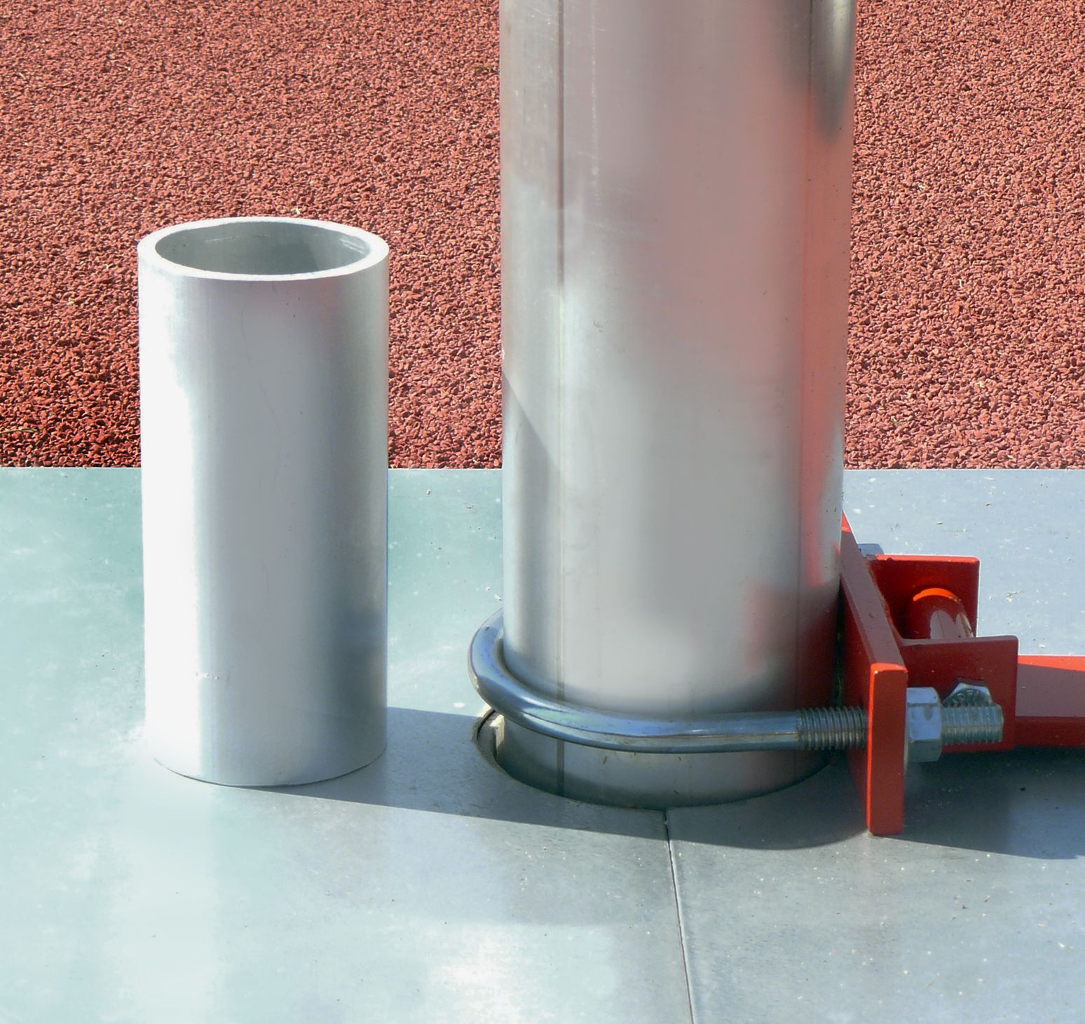 Gill Brutus HS Aluminum Discus Cage